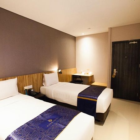 Fitra Hotel Majalengka Ngoại thất bức ảnh